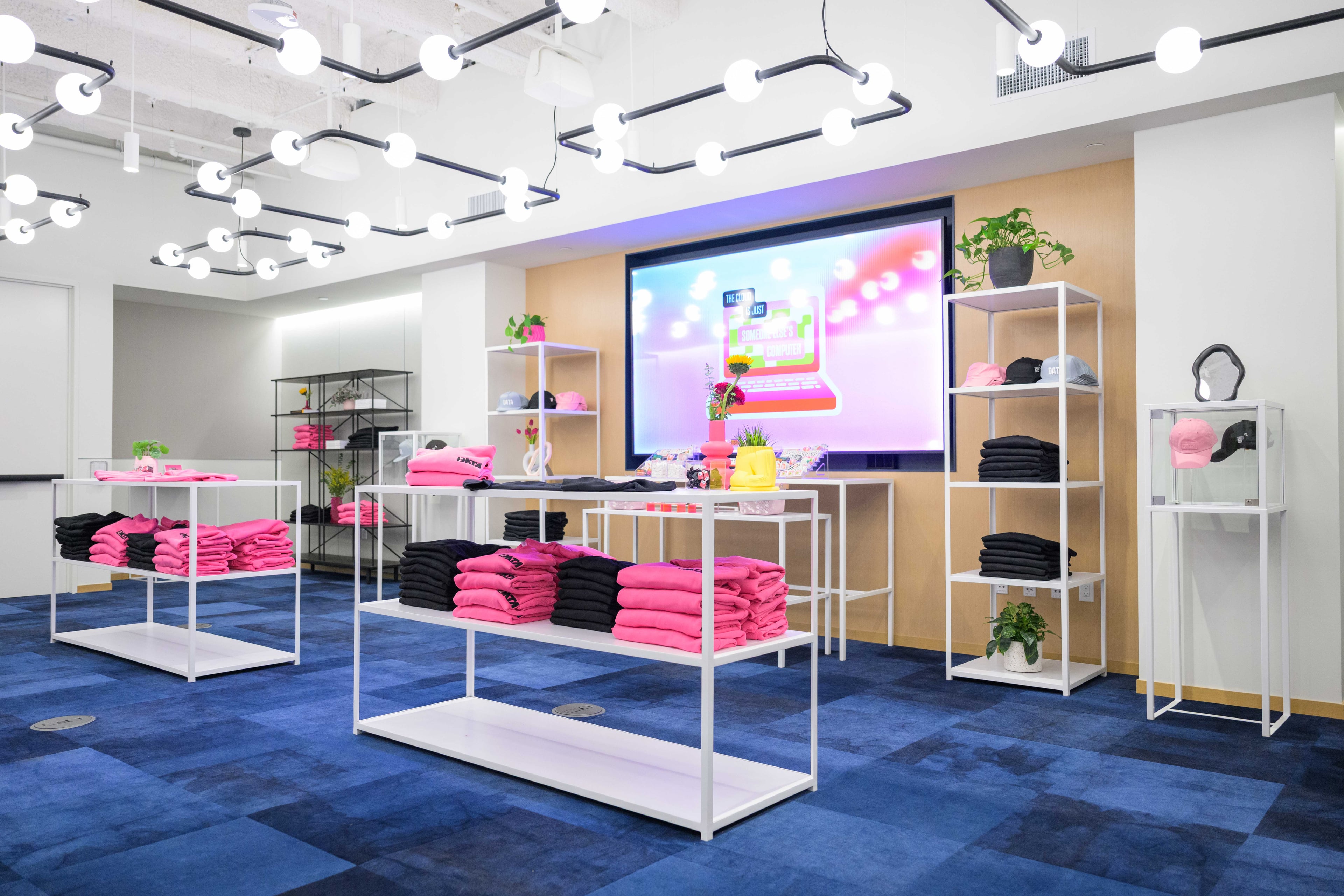 Small Data 2025 Photo 1-18